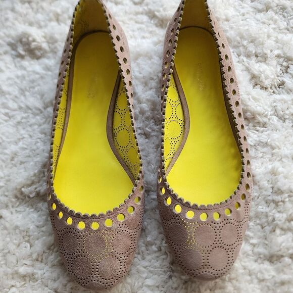 Diane Von Furstenberg Tan and Yellow Loafers with Quilted Design - Picture 1 of 1